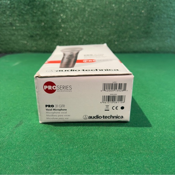 Audio Technica PRO 31QTR Microphone - Black and Silver - Picture 6 of 7